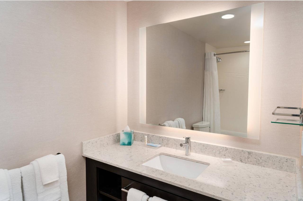 Residence Inn By Marriott Grand Rapids Downtown Extérieur photo