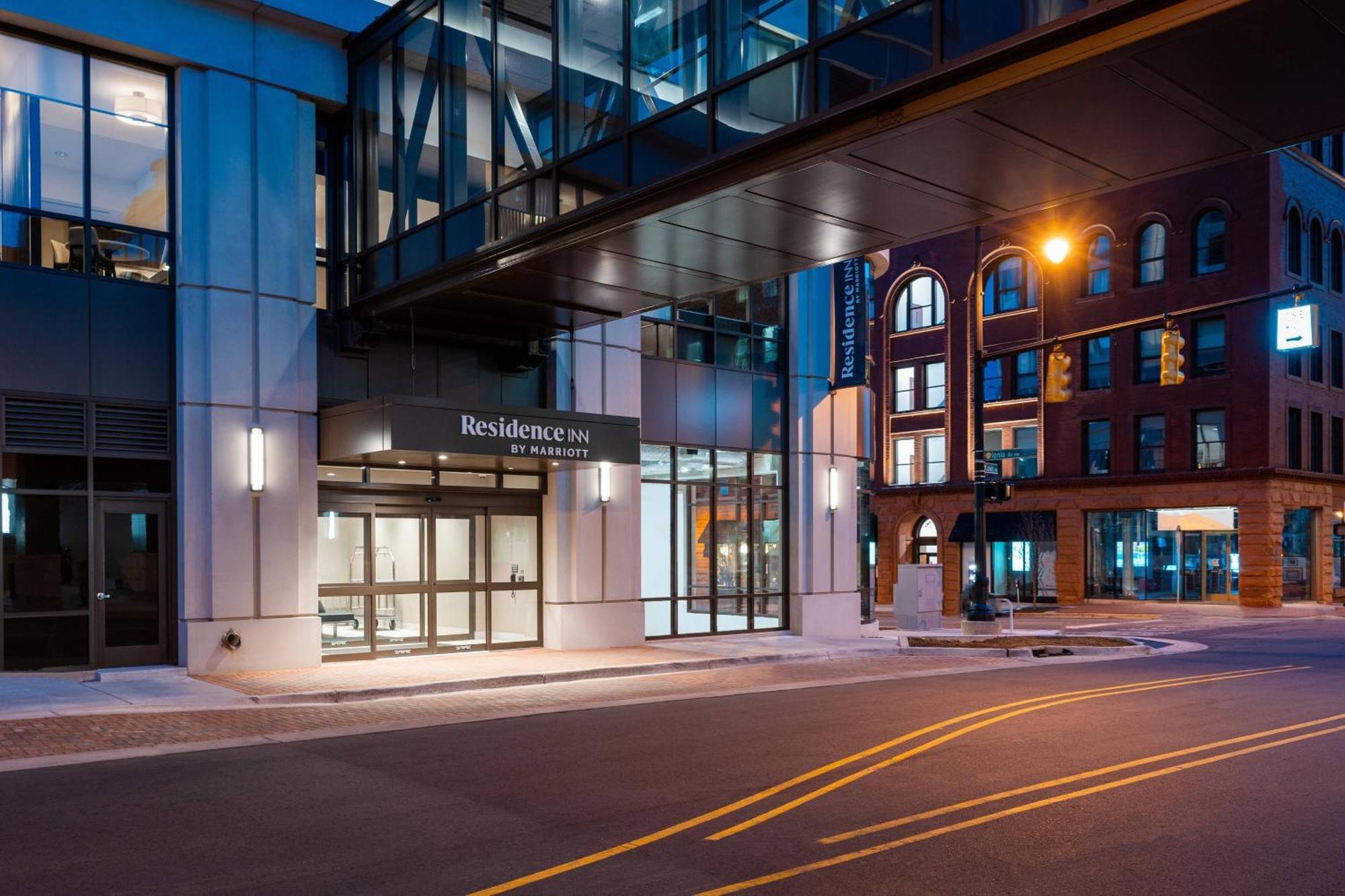 Residence Inn By Marriott Grand Rapids Downtown Extérieur photo