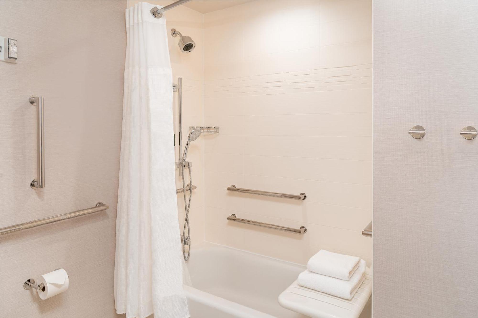 Residence Inn By Marriott Grand Rapids Downtown Extérieur photo